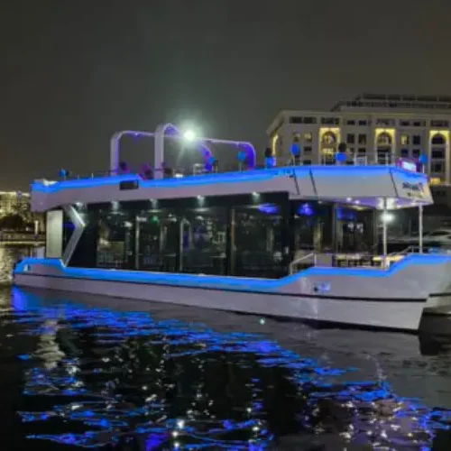 nye-burj-khalifa-fireworks-luxury-white-yacht-dubai.webp White Yacht Luxury Premium Eid Deal Dubai 2026