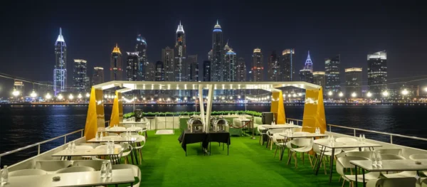 upper-deck-Carnival-dinner-dhow-.webp Golden Glass Yacht Cruise Marina Deal in Dubai - Dubai Marina Glass Cruise